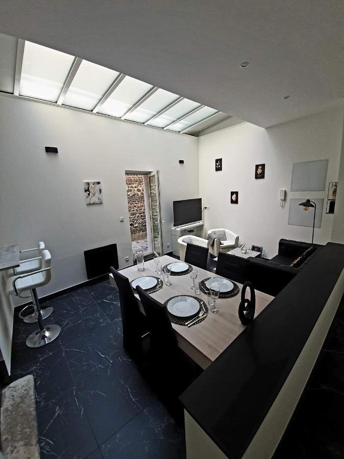 Apartament La Forteresse - Jacuzzi/Sauna - Centre Historique Rouen Zewnętrze zdjęcie