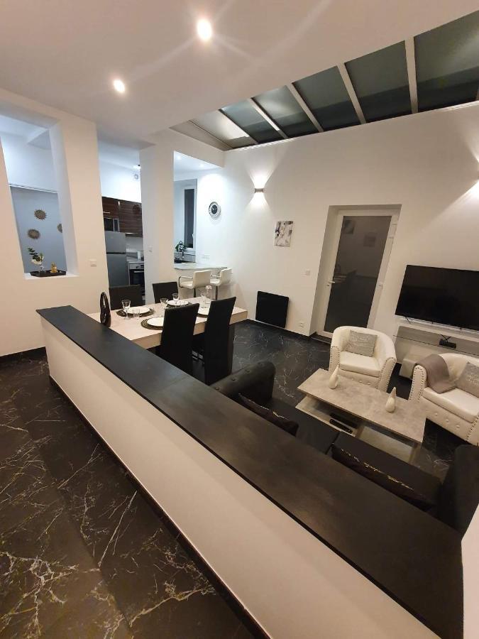 Apartament La Forteresse - Jacuzzi/Sauna - Centre Historique Rouen Zewnętrze zdjęcie